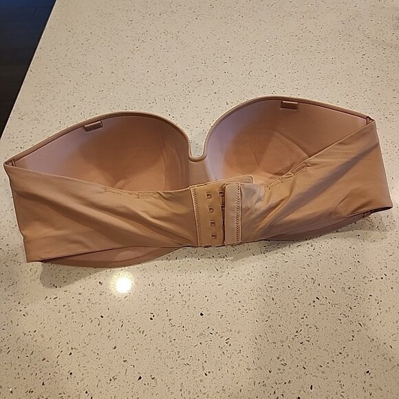 Soma Enbliss Stay Put Strapless Bra 38C Nude Wireless - Picture 2 of 3